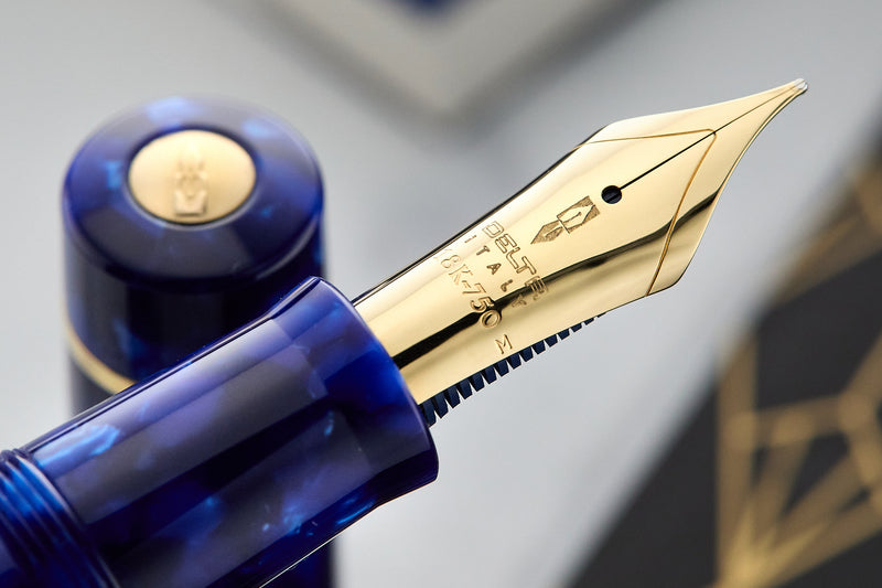 (Bottom Shelf) Delta DV Original Mid-Size Fountain Pen - Imperial Blu (Limited Edition)
