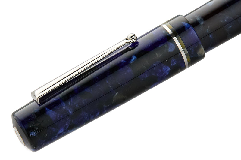 Delta Spaccanapoli Fountain Pen - Filomarino Blue
