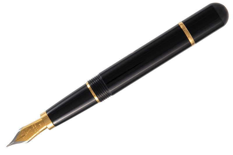 Diplomat XO Fountain Pen - Lacquered Burgundy/Gold (Special Edition)