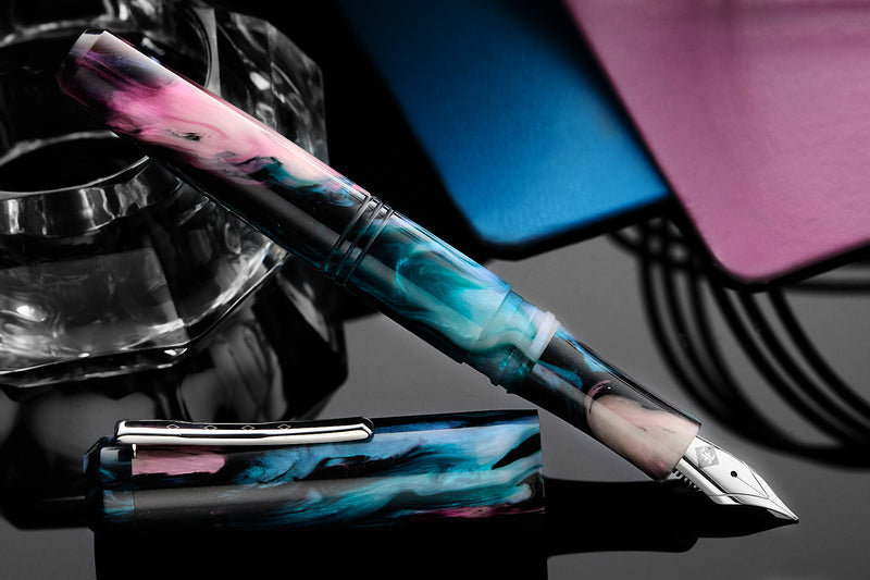 Franklin-Christoph Model 31 Fountain Pen - Fabalone Abalone (Limited Edition)