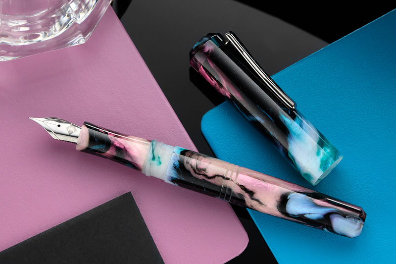 Franklin-Christoph Model 31 Fountain Pen - Fabalone Abalone (Limited Edition)