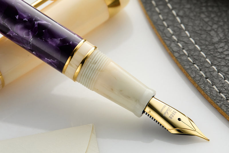 Laban 325 Fountain Pen - Wisteria