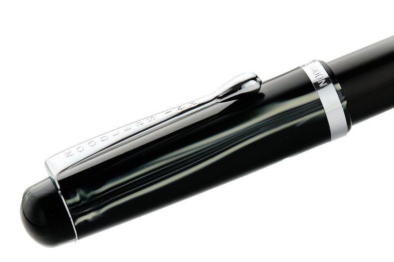 Noodler's Konrad Flex Fountain Pen - Ivory Darkness