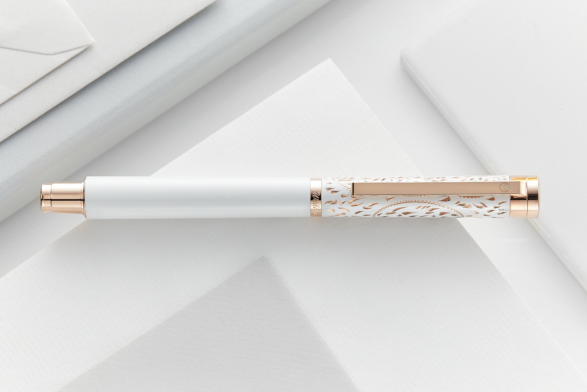 Waldmann Xetra Vienna Fountain Pen - White/Rose Gold
